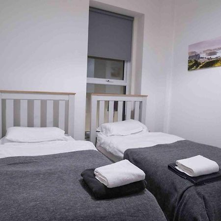 White Hall Portrush Extérieur photo