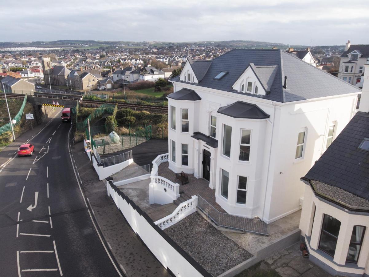 White Hall Portrush Extérieur photo
