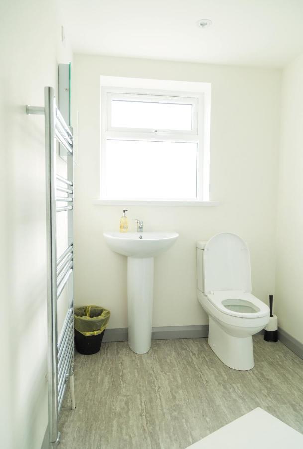 White Hall Portrush Extérieur photo