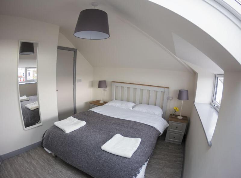 White Hall Portrush Extérieur photo