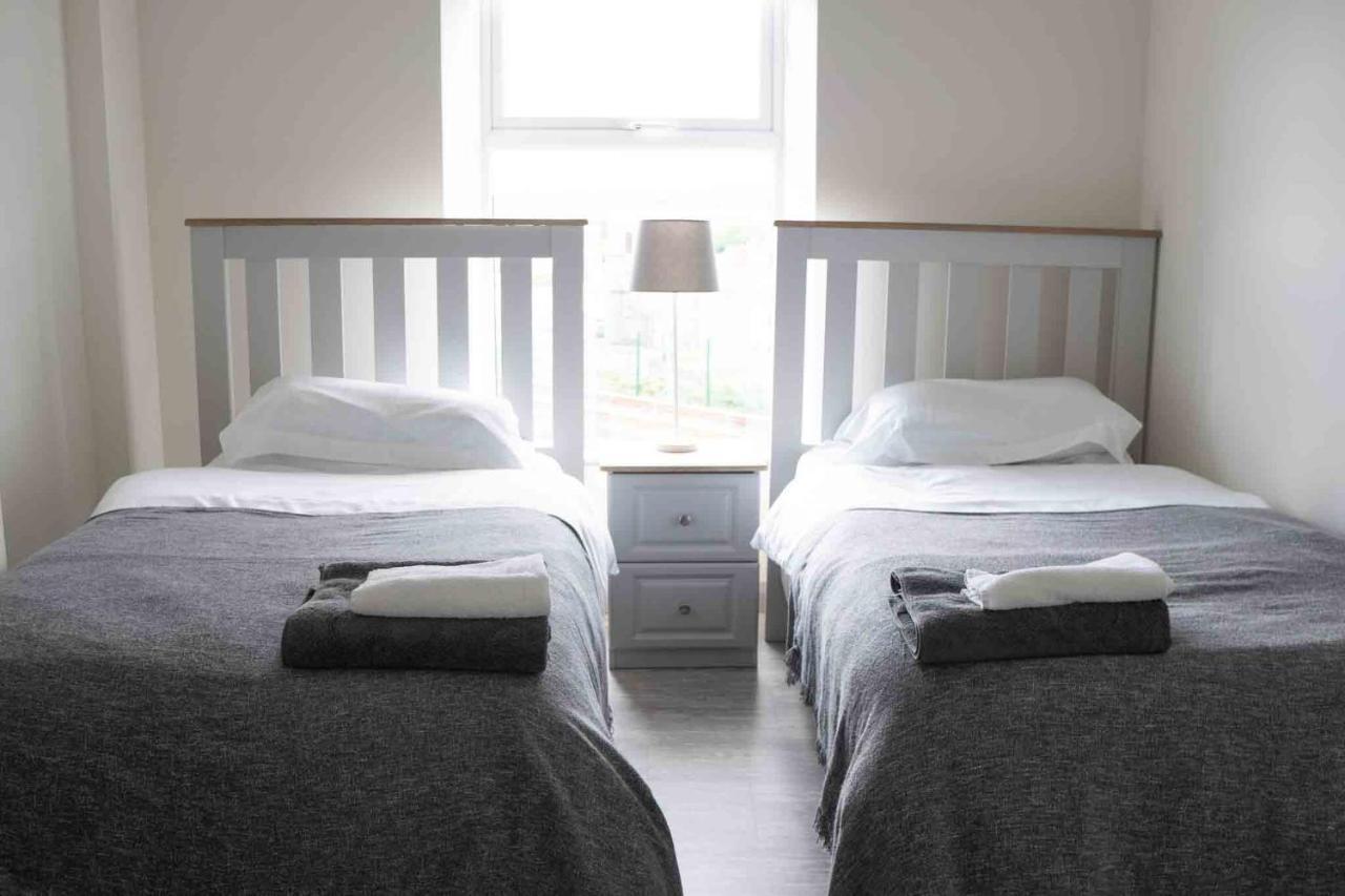 White Hall Portrush Extérieur photo